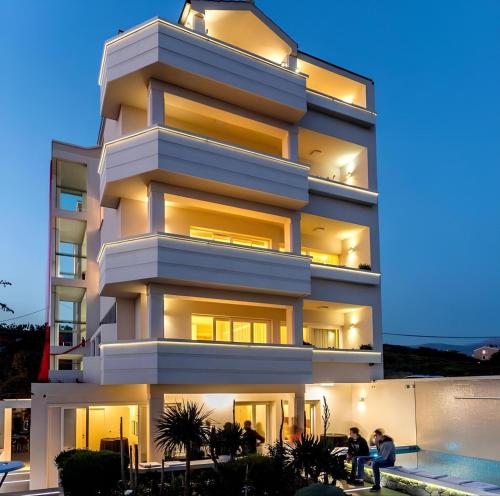 Penthouse Sea View - Palace Lidija