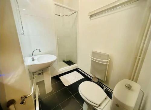 Coquebert studio confortable proche centre ville