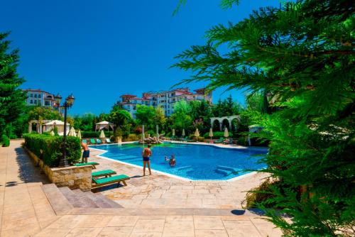 Foto Esteban VIP Residence Club 1