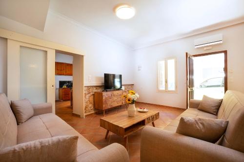Artemis House