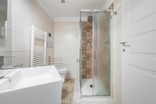 Ванная комната в Amo Castle Rooms