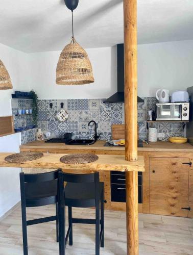 Studio Apartment in Beautiful Chalet, Finca FAZ