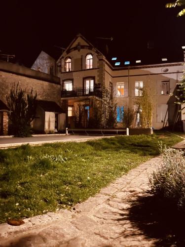Κήπος έξω από το appartement poutrelle