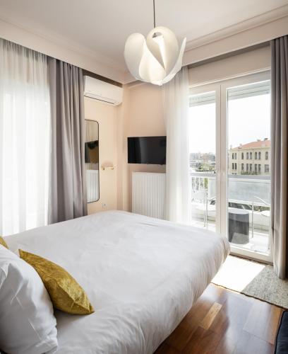 AiR YMCA Square Apartment