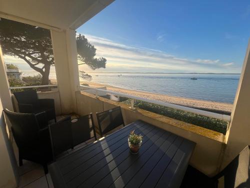 Appartement T2 bord de mer avec parking, Arcachon