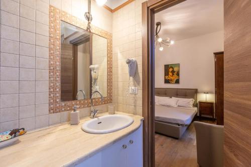Koupelna v ubytování Andromaco Inn
