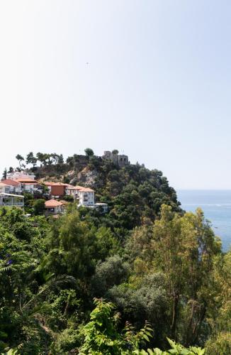 Casa Margarita Parga