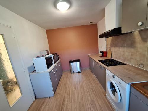 Photo de la galerie de l'établissement Magnifique Gite la Cardabelle, à Mas Saint-Chély