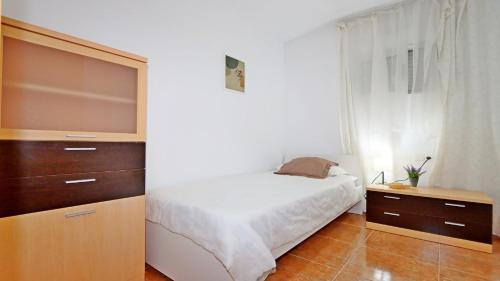 R-1835 APARTAMENTO LAS OLAS