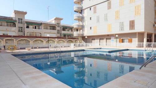 R-8926 APARTAMENTO ACEQUION BEACH
