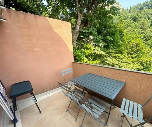 Μπαλκόνι ή βεράντα στο Charming 3 rooms with terrace