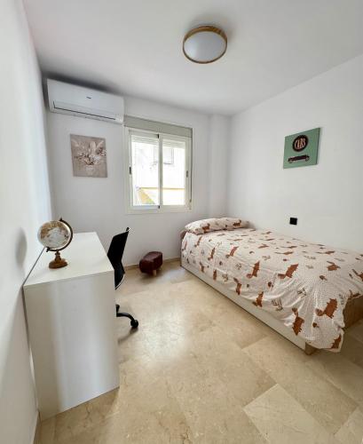 Modern Apt by Beach & Old Town with pool photo 23