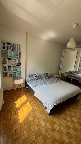 Photo de la galerie de l'établissement Lac et Ville - avenue de Chambéry Stay, à Annecy