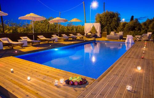 Gallery image of Kapahi Seaview Hotel Apartments in Potos