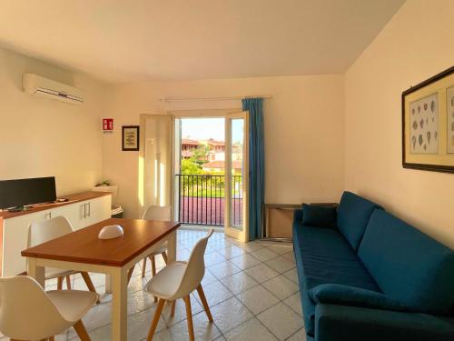 Χώρος καθιστικού στο Riva dei Delfini