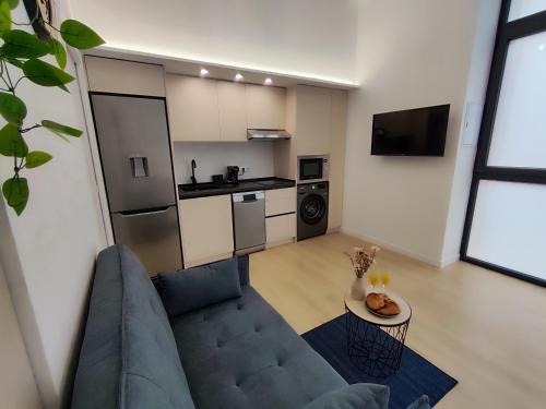 Caracol - Entire Apt - Near Beach and Stadium by Río Turia Apartments