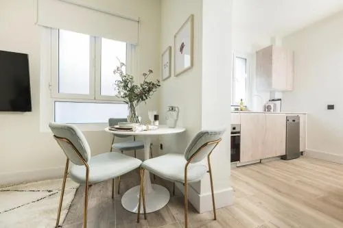 dPLACE To Be - Luxury apartments in Barrio de Salamanca photo 4