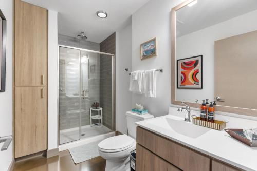 Ένα μπάνιο στο Sable 201 - One Bedroom
