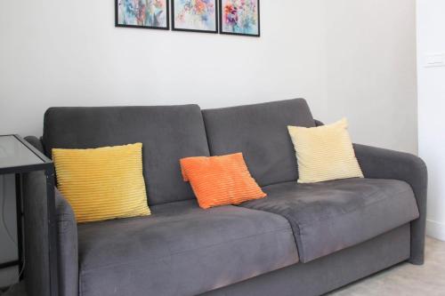 Charming and bright in the heart of Paris