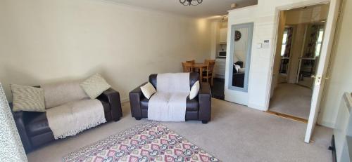 Istumisnurk majutusasutuses Tidy Spacious & Quiet 2BD on Edge of Cork City