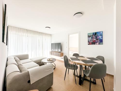 Apartamento Garballo by ALÔGA