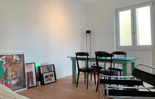 Francesco'S Place
