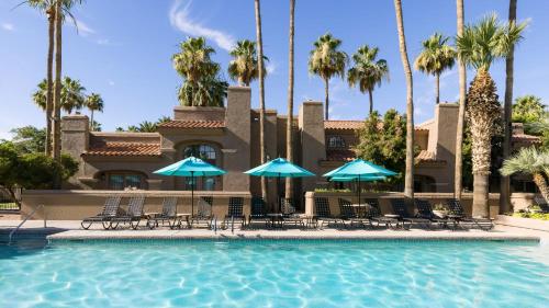Πισίνα στο ή κοντά στο Kimpton Miralina coming soon - Scottsdale Plaza Resort