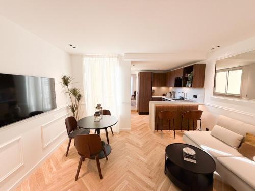Appartement De Luxe 5 Mins à Pied Du Palais Des Festivals by Halldis