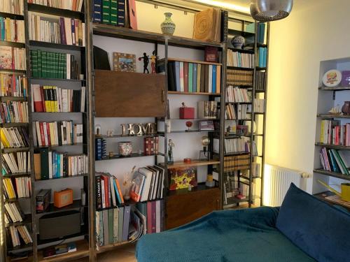 House with hammam between city and circuit