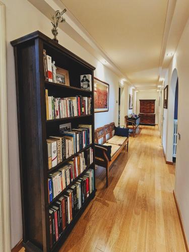 EliseHouse Elegant Apartment