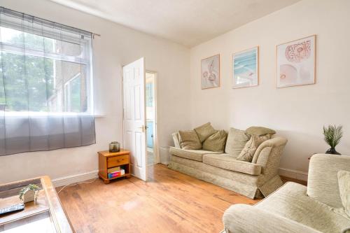 Ảnh trong thư viện ảnh của Grimsby Gem on Tunnard ở Grimsby