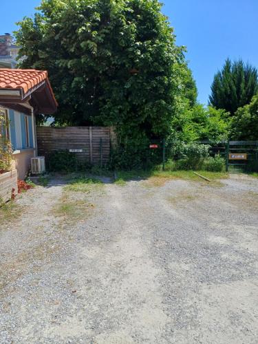 Photo de la galerie de l'établissement Charmant appartement au milieu du village, à Moliets-et-Maa