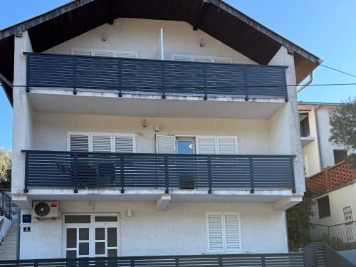 Apartments Vidovic -Susy