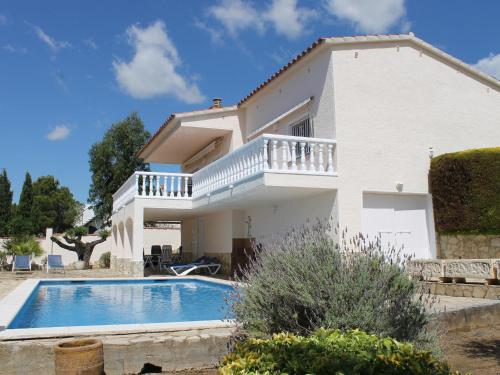Maison à Roses avec piscine privée et vue pour 7 personnes.