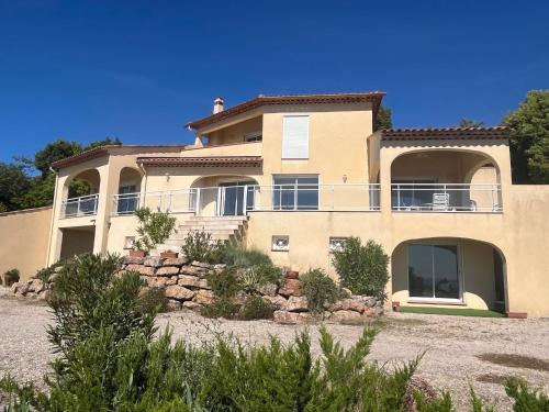 La Villa kinza
