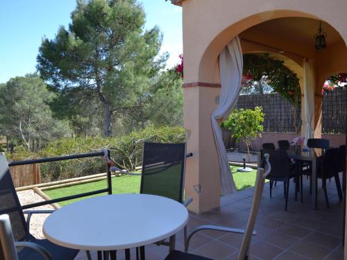 Charmante maison avec jardin, proche plage, piscine commune, accepte animaux - L'Estartit
