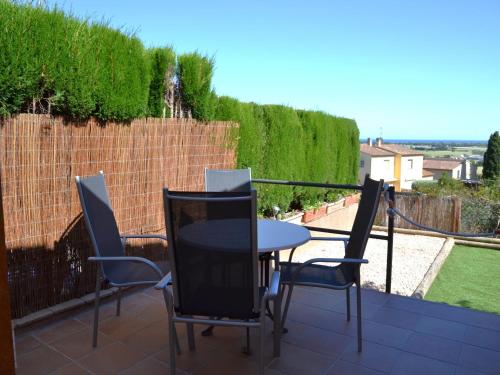 Charmante maison avec jardin, proche plage, piscine commune, accepte animaux - L'Estartit