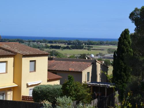 Charmante maison avec jardin, proche plage, piscine commune, accepte animaux - L'Estartit
