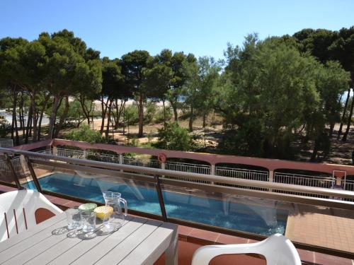 Bel Appartement en Bord de Mer avec Piscine, Terrasse et Climatisation à L'Estartit