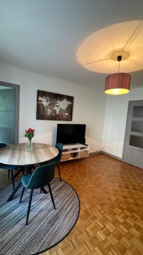 Photo de la galerie de l'établissement Lac et Ville - avenue de Chambéry Stay, à Annecy