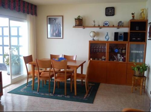 Fotografie z fotogalerie ubytování Apartamento frente al mar v destinaci Calafell
