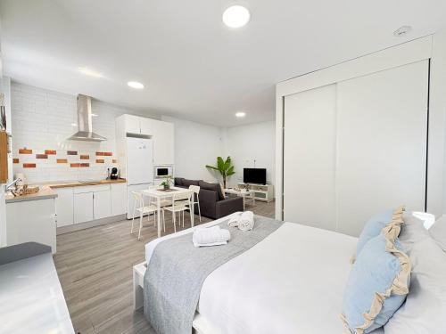 Apartamento La Paloma B - Apartamento en Málaga
