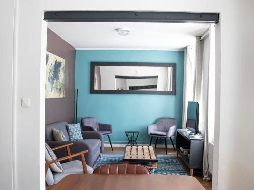 Terrace apartment - near city center - 4 bedrooms