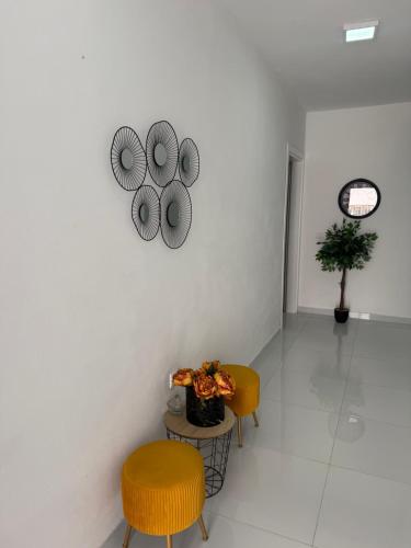 Χώρος καθιστικού στο Xhan Apartments