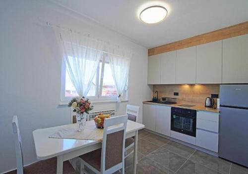 Guesthouse Viktorija Flat - Premium apartment