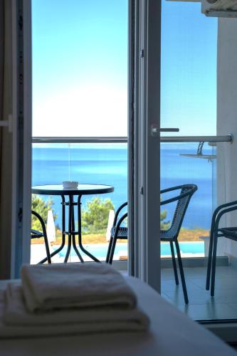 Gallery image of Blue Dream Afytos in Afitos