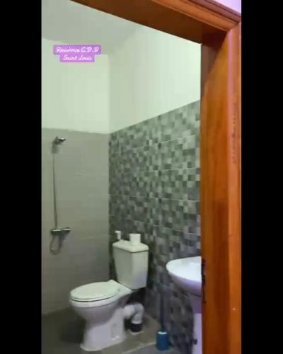 Un baño de Residence CDD