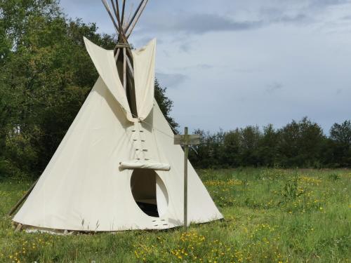 Fotografie z fotogalerie ubytování Tipis Mohair de l'Erdre v destinaci Casson