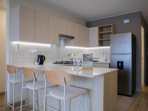 Kuchyň nebo kuchyňský kout v ubytování Pod by Wynwood House