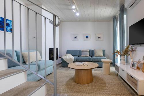 Villa LULU with heated pool, sauna & hot tub